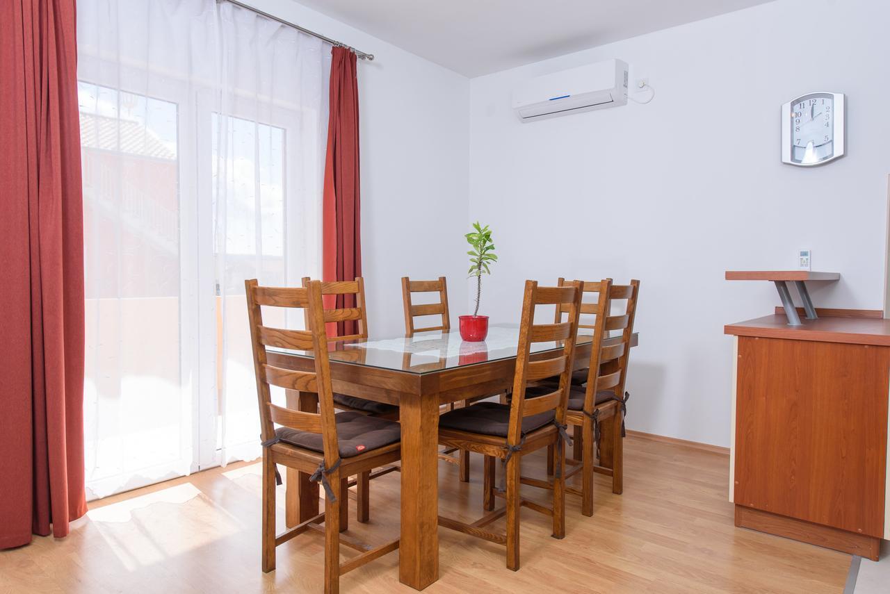 Apartment Drmic คาชเตลา ภายนอก รูปภาพ